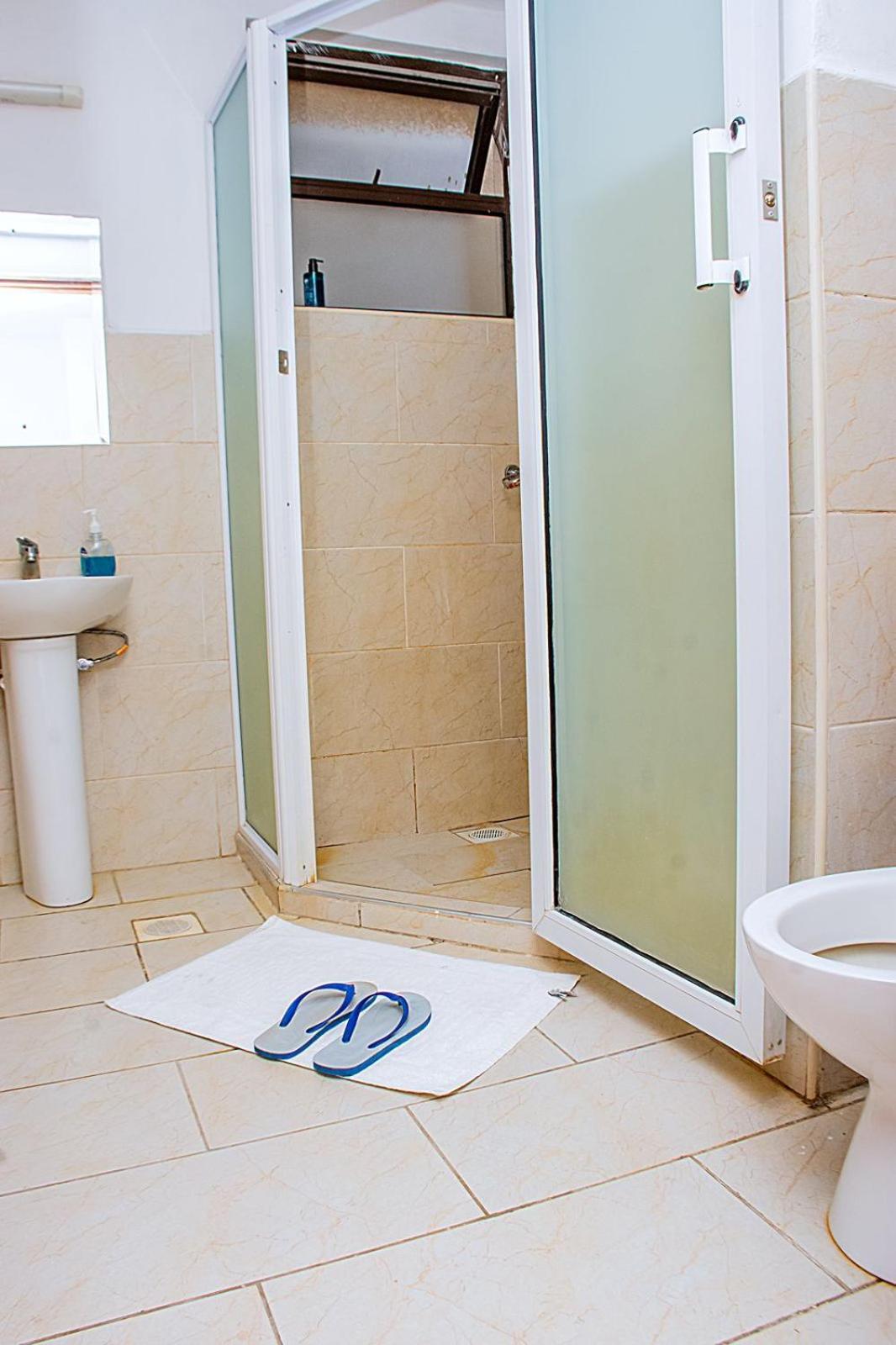 Casa Misa Riverside Duplex Nairobi Ngoại thất bức ảnh
